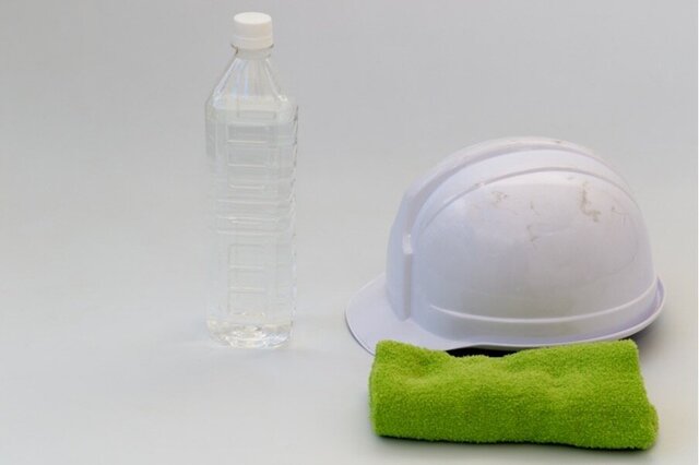 helmet-towel-water.jpg
